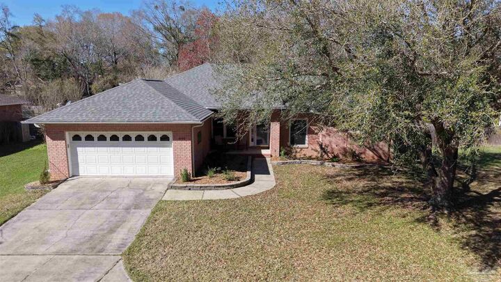 Property Photo:  3108 Sonya St  FL 32571 