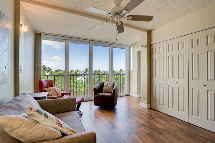 1820 New Palm Way 402  Boynton Beach FL 33435 photo