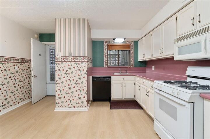 Property Photo: 143 Hoffman Avenue 109 RI 02920
