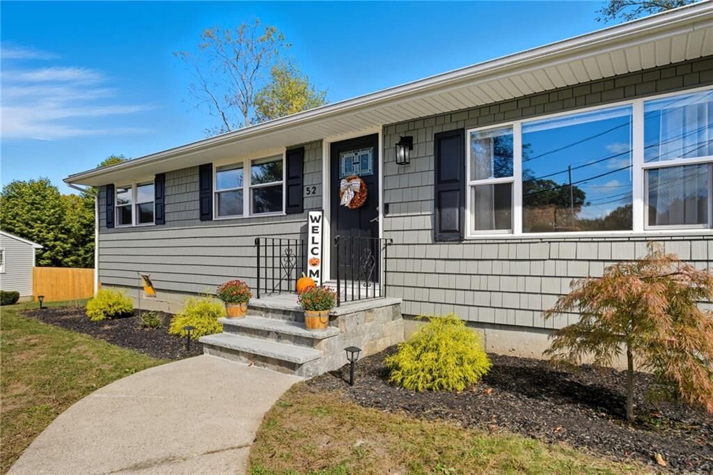 Property Photo:  52 Glen Drive  RI 02893 