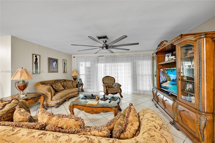 Property Photo: 311 NW 201st St FL 33169