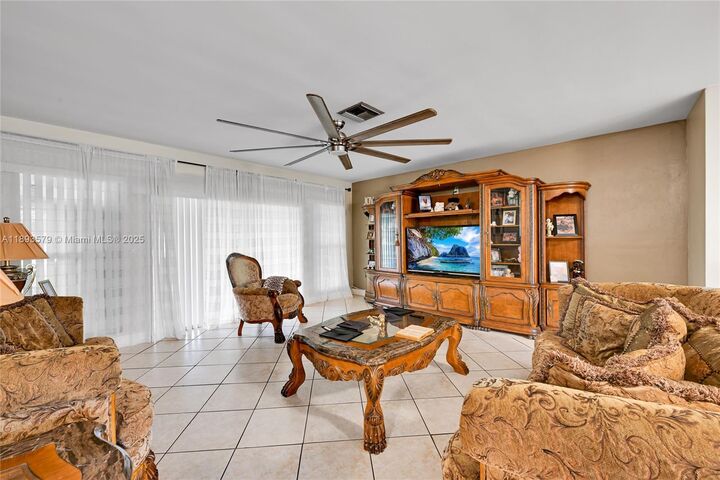 Property Photo:  311 NW 201st St  FL 33169 