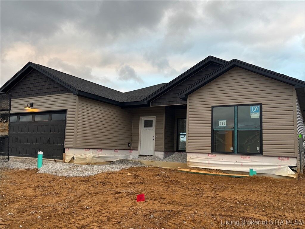 Property Photo: 2616 Vineyard Way Lot 231 IN 47143