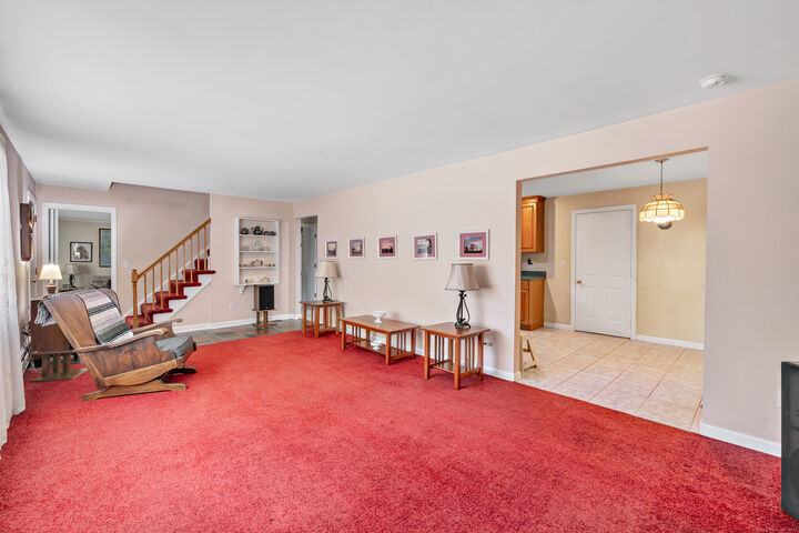 Property Photo: 63 Far Horizon Drive CT 06468