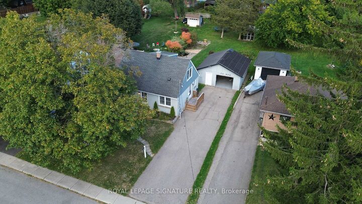 Property Photo:  73 Bee Street  ON N4S 3Z2