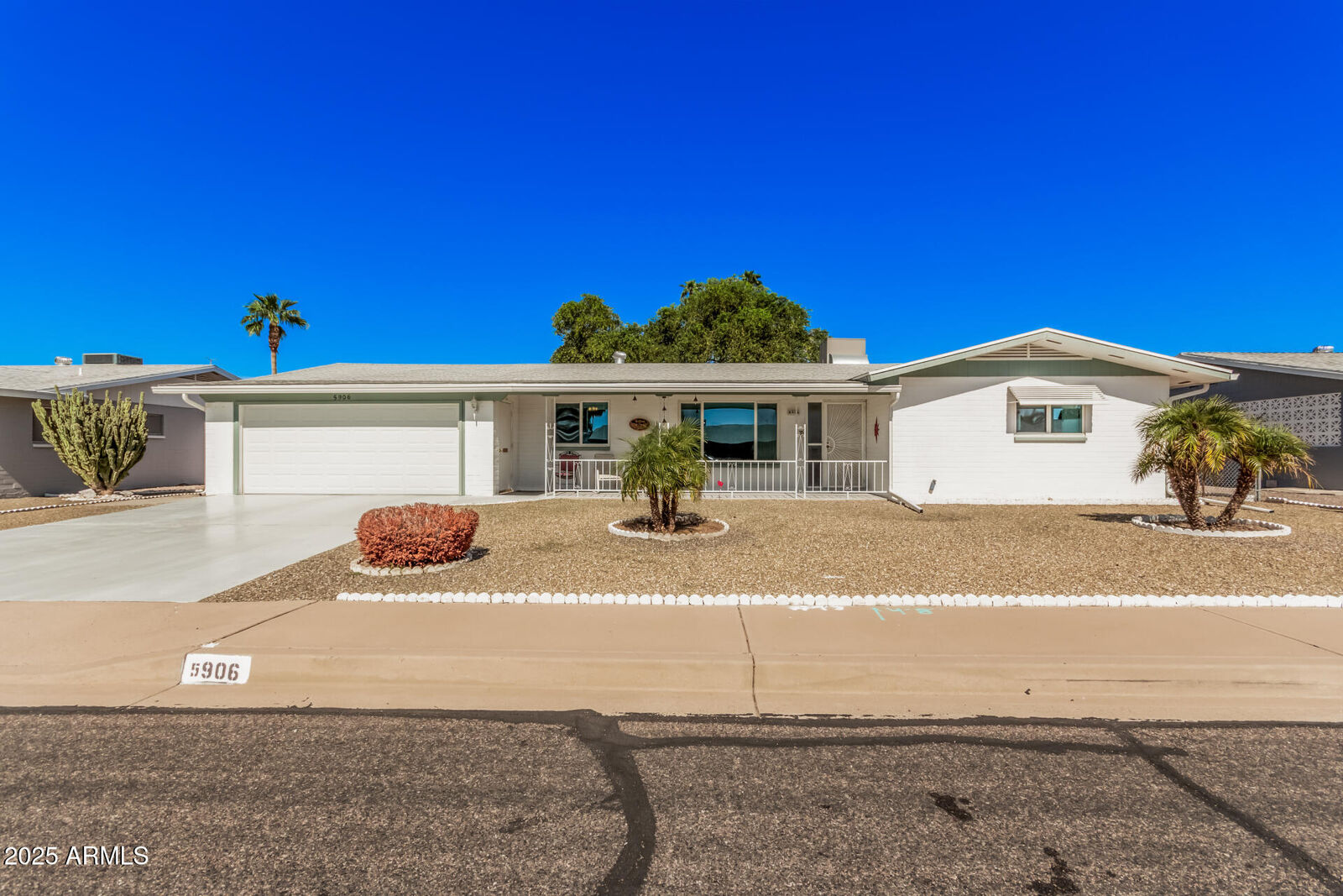 Property Photo: 5906 E Billings Street AZ 85205