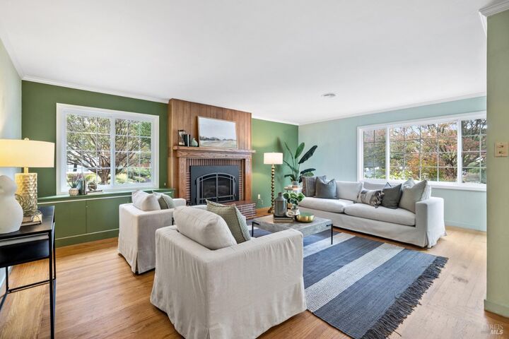 Property Photo: 1640 Julianne Place CA 95404