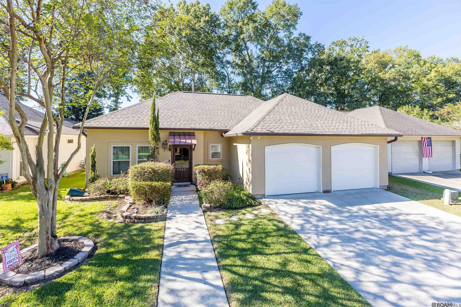 Property Photo:  9320 Boone Dr  LA 70810
