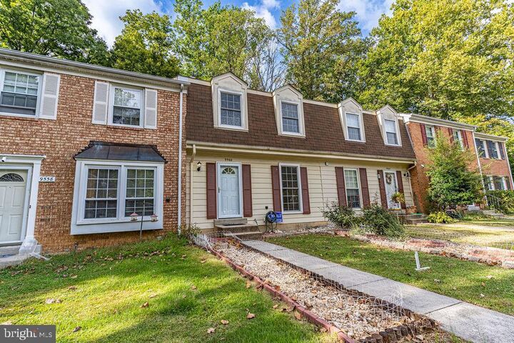 Property Photo: 9560 Cherry Oak Court VA 22015