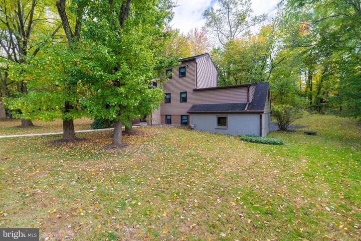 Property Photo:  2390 Terwood Road  PA 19006 