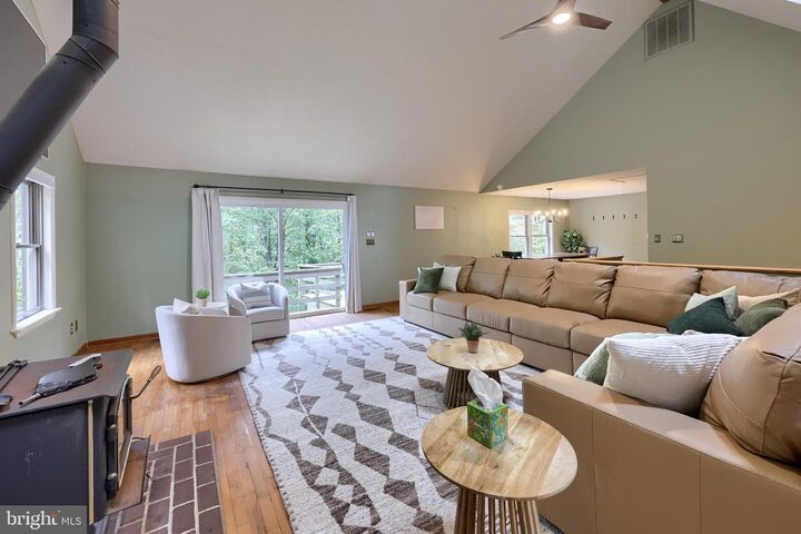 Property Photo:  67 Deer Lane  PA 17532 