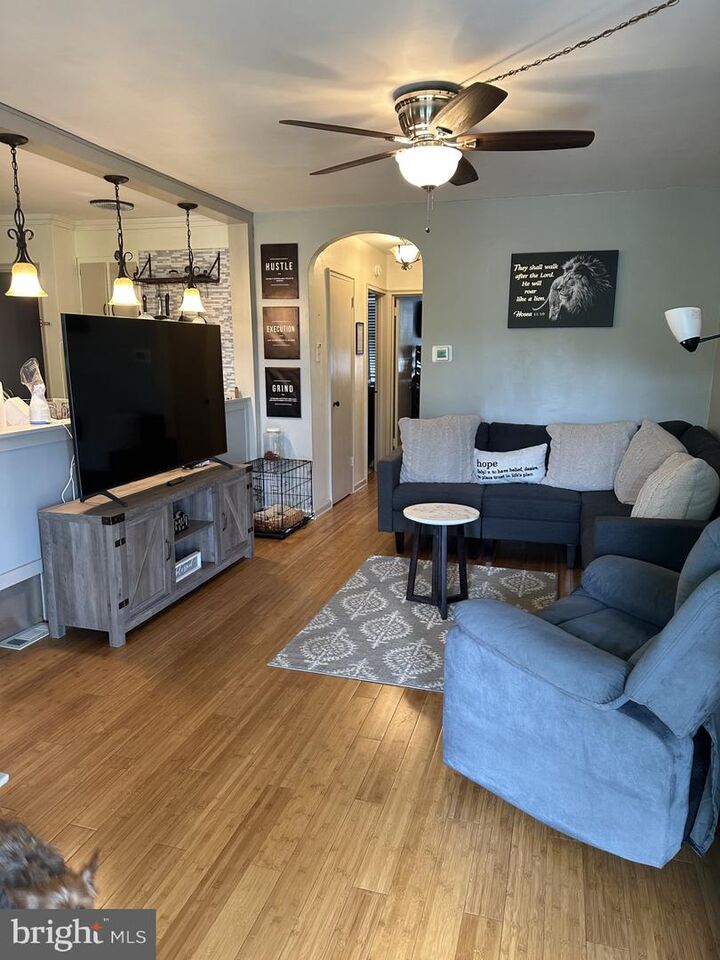Property Photo: 4100 Knorr Court J PA 19135