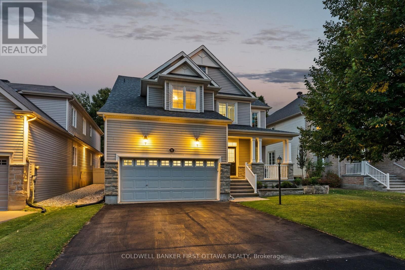 Property Photo: 781 Kilbirnie Drive ON K2J 0M3