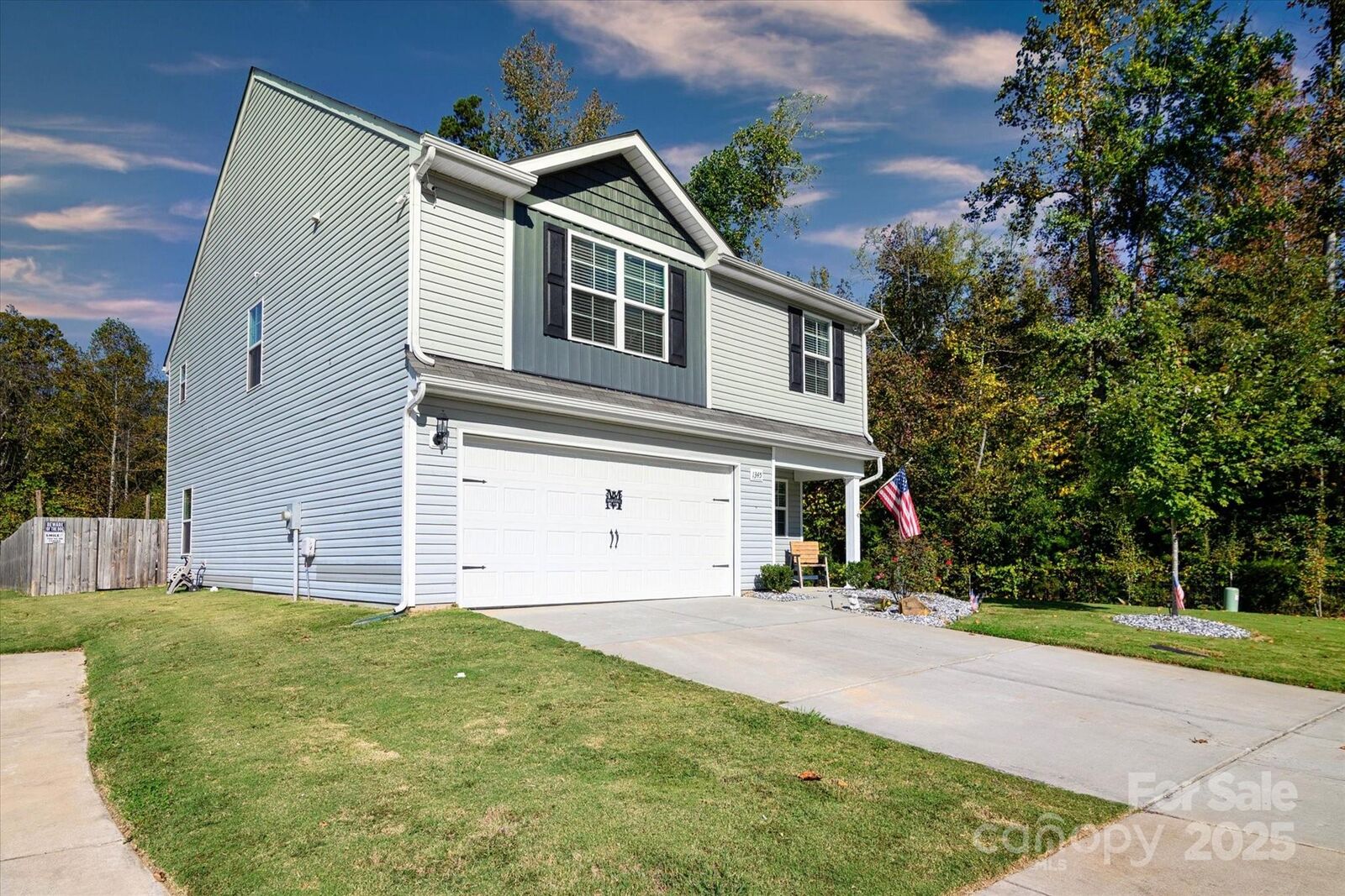 Property Photo:  1345 Standing Oak Drive  NC 28146 