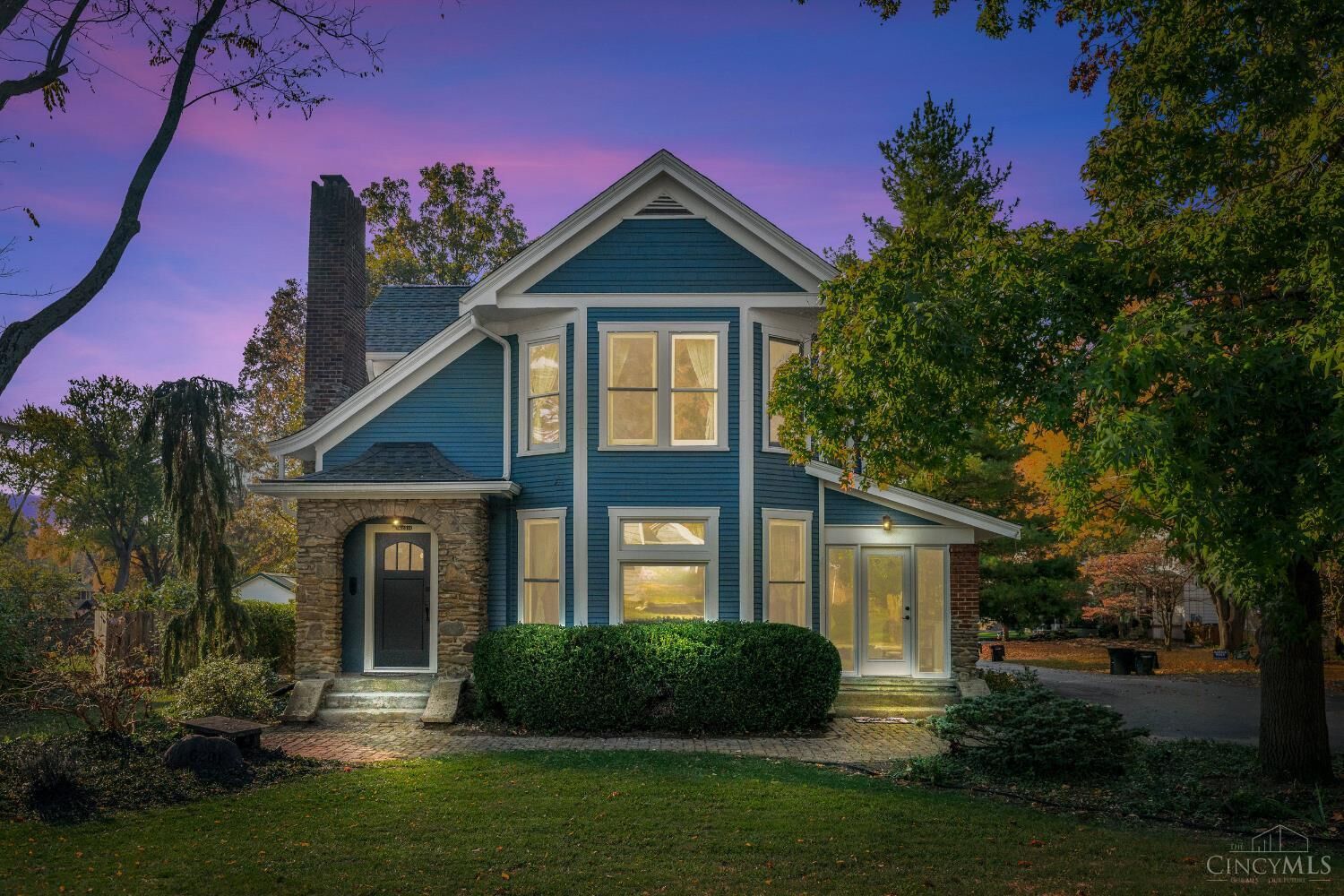 Property Photo: 6201 Cambridge Avenue OH 45230