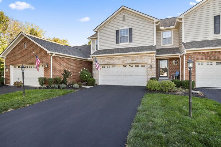 975 Adara Drive  Columbus OH 43240 photo