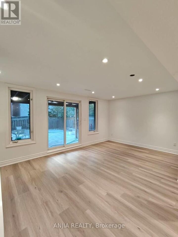 Property Photo: 36 Sharon Lee Drive Basement ON L6C 2K2