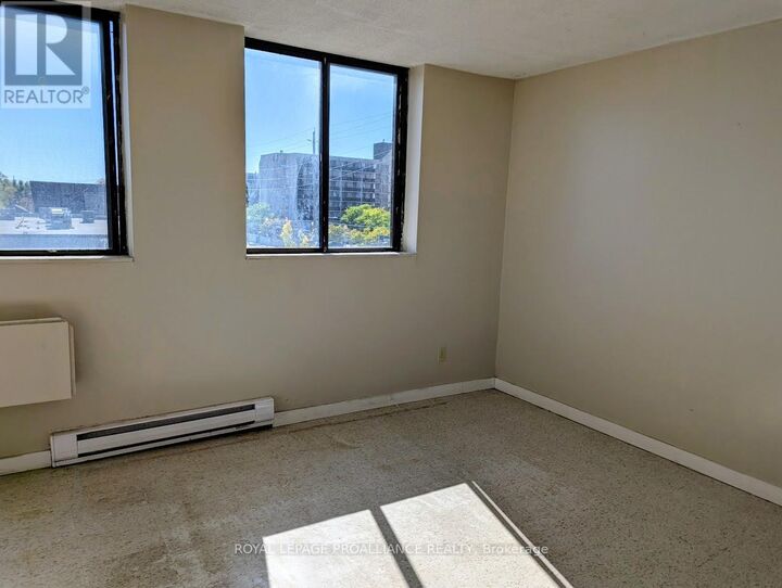 Property Photo:  328 Aylmer Street North 305  ON K9H 3V6