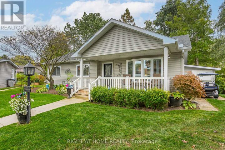 Property Photo:  162 Mississauga Place  ON N0M 1T0