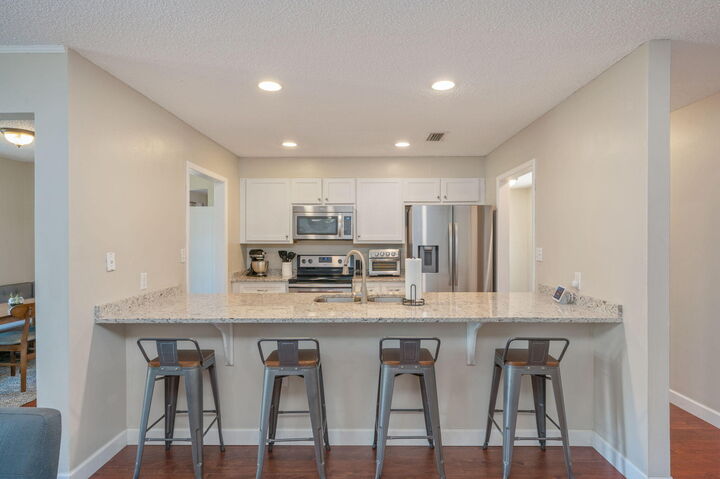 Property Photo:  1615 Date Palm Drive  FL 32578 