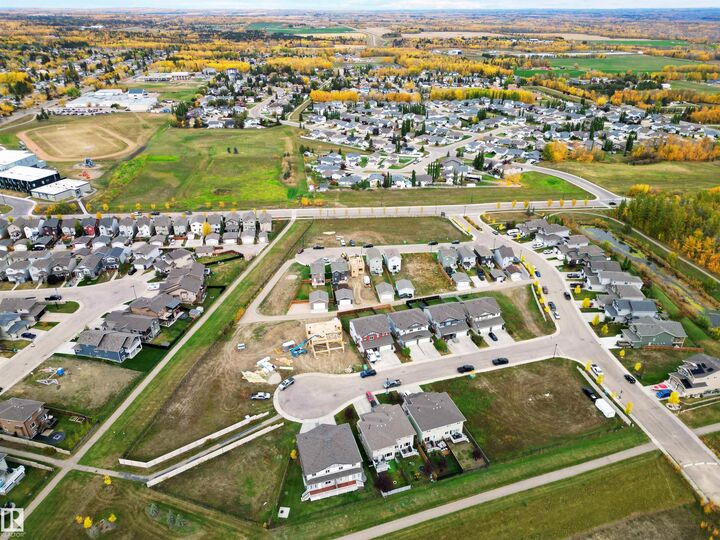 Property Photo:  4026 & 4028 41B Avenue  AB T7A 0B5 