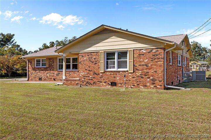 Property Photo:  920 Sunbury Drive  NC 28311 