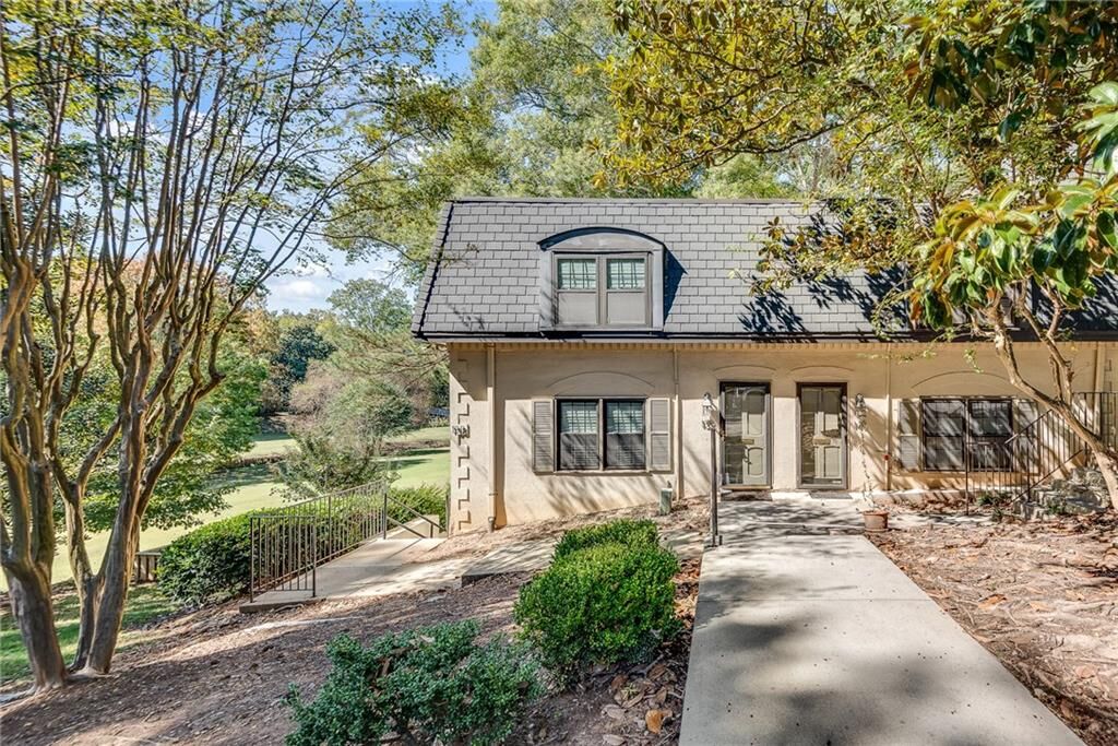 Property Photo: 138 Elysian Way NW GA 30327