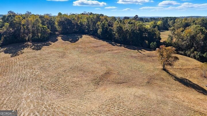 Property Photo:  1075 Davis Road  GA 30116 