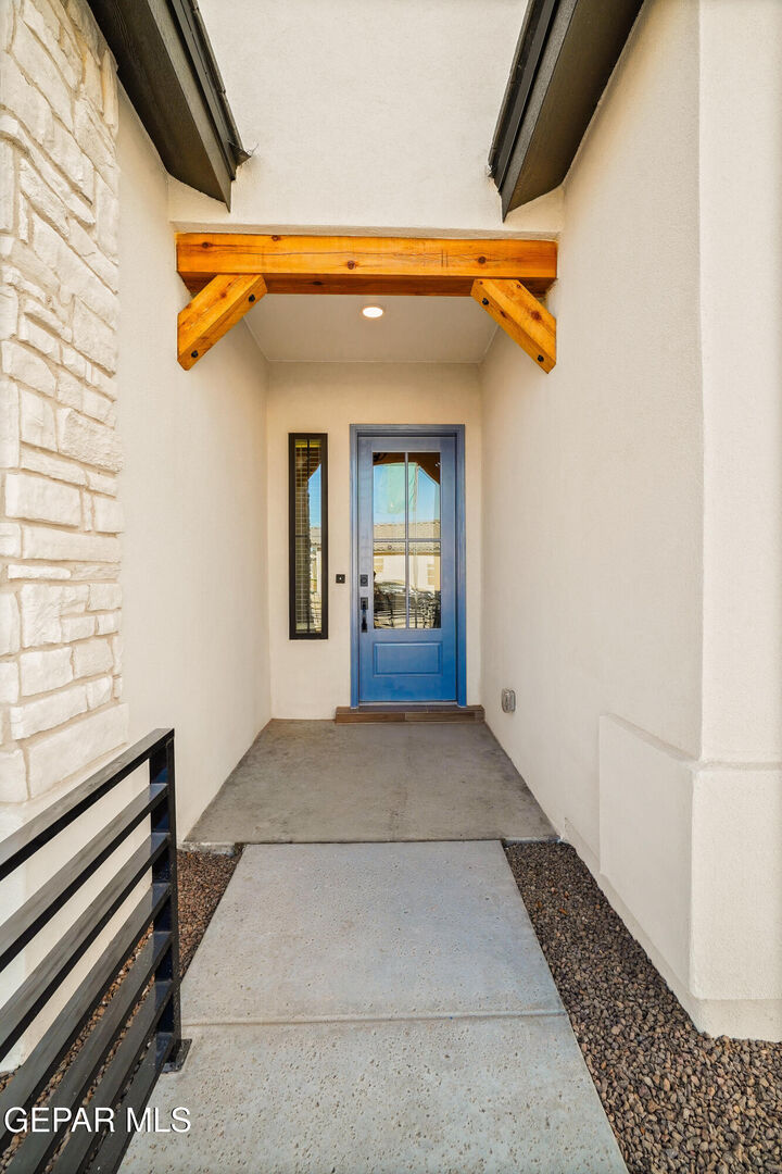 Property Photo: 7276 Cimarron Rim Drive TX 79911