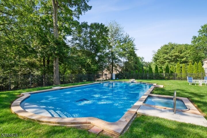 Property Photo: 1503 Woodacres Dr NJ 07092