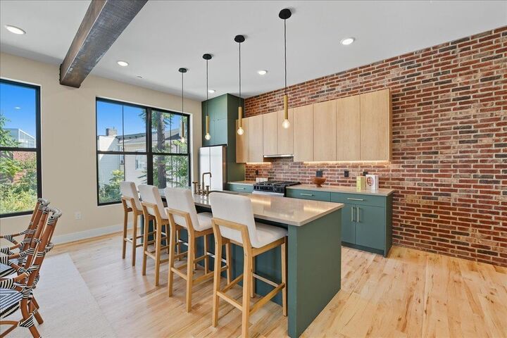 Property Photo:  10 Prescott St 3  NJ 07304 