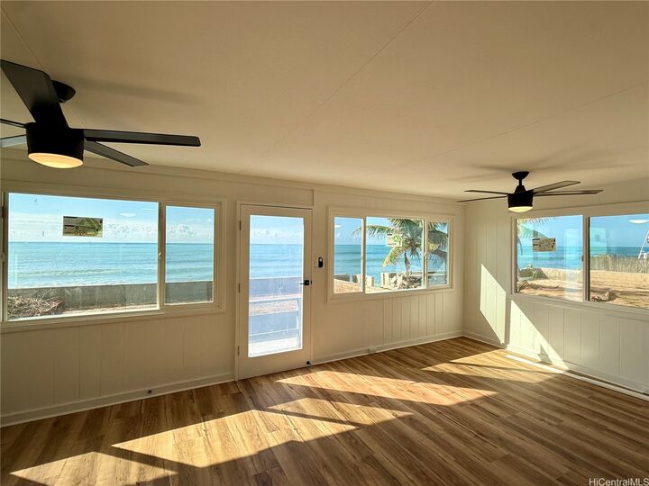 91-433 Ewa Beach Road A/B  Ewa Beach HI 96706 photo