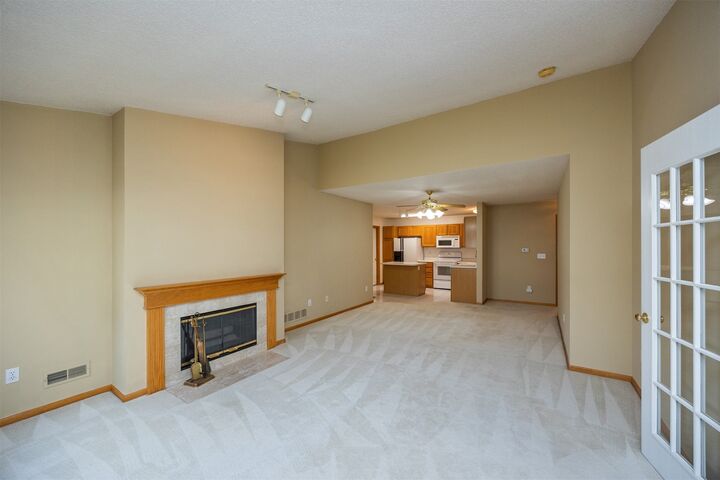 Property Photo: 6200 Ep True Parkway 303 IA 50266