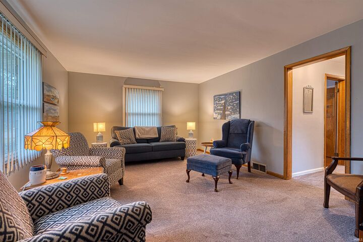 Property Photo: 804 Irvin Avenue IN 47715