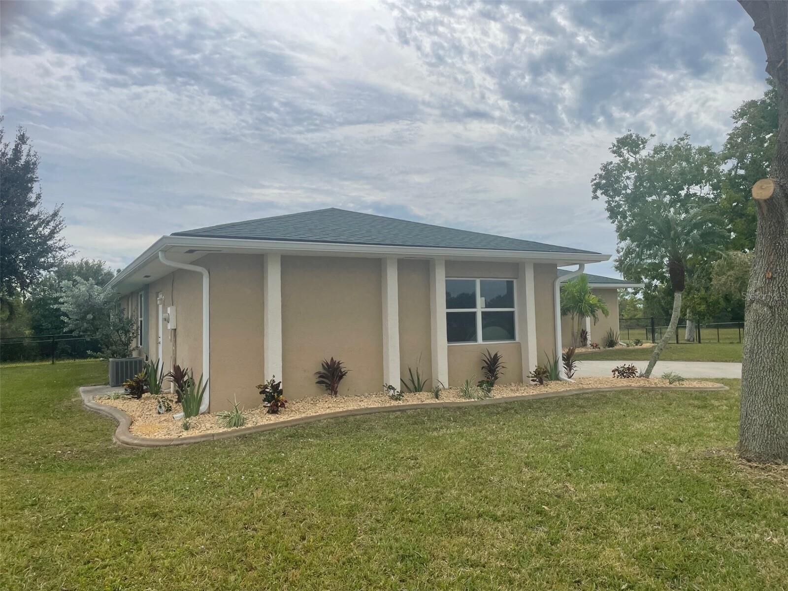 Property Photo: 26129 Madras Court FL 33983