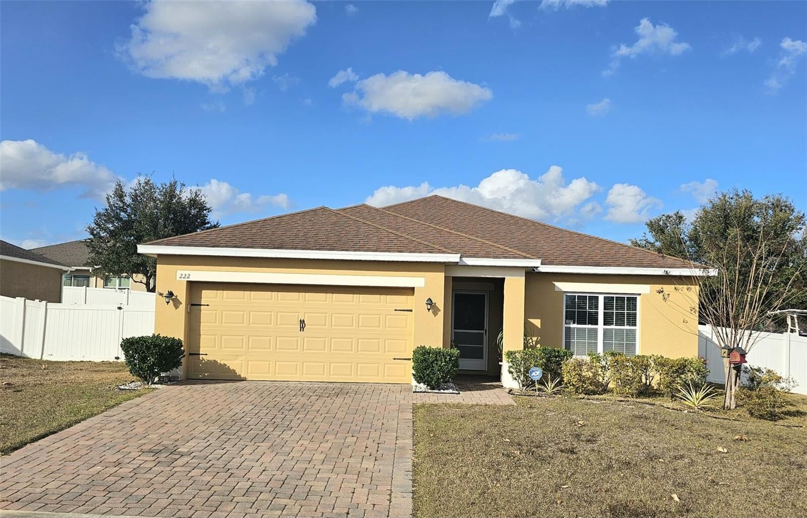 Property Photo:  222 Bella Way  FL 34736 
