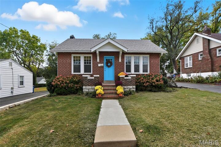 Property Photo: 336 Madison Avenue MO 63119