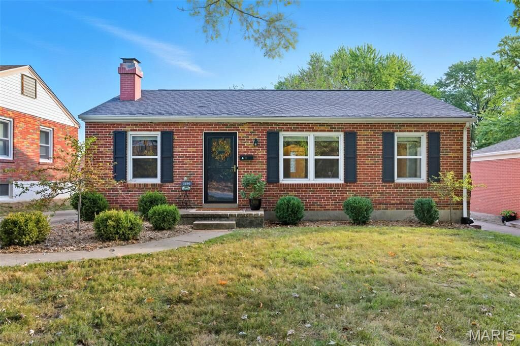Property Photo: 2190 Sibley Street MO 63301