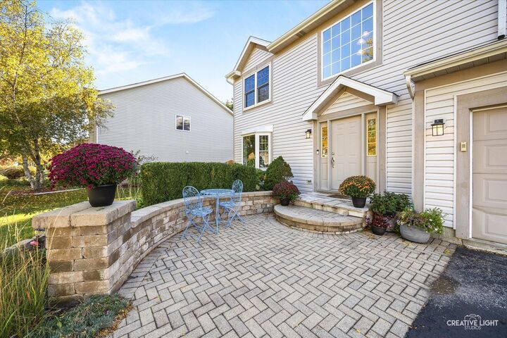 Property Photo: 540 Waterford Drive IL 60543