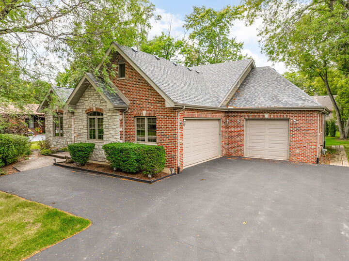 Property Photo:  12022 S 72nd Court  IL 60463