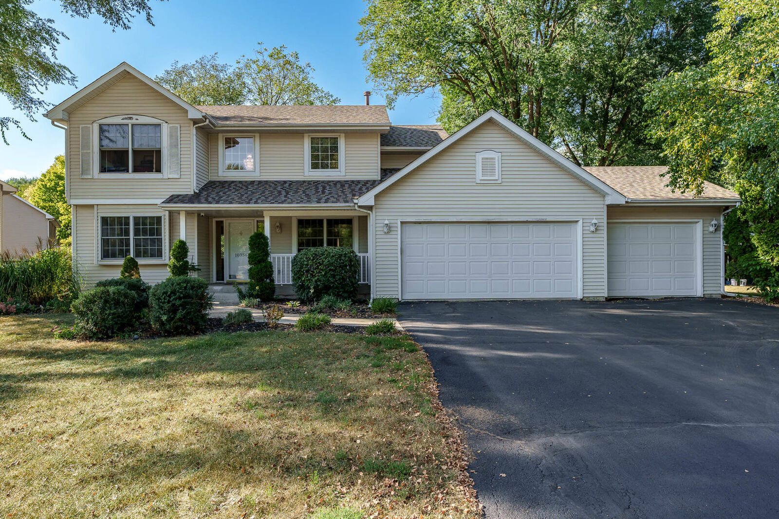 Property Photo: 10356 Geneva Drive IL 61073