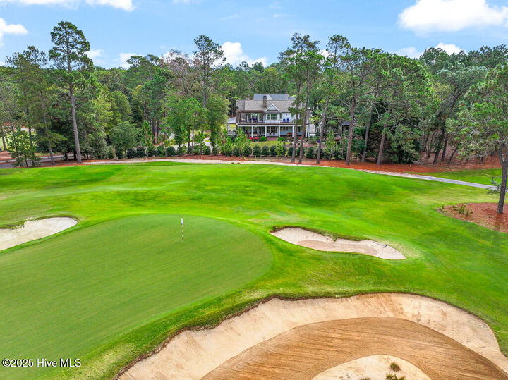 Property Photo: 10 Inverrary Court NC 28374