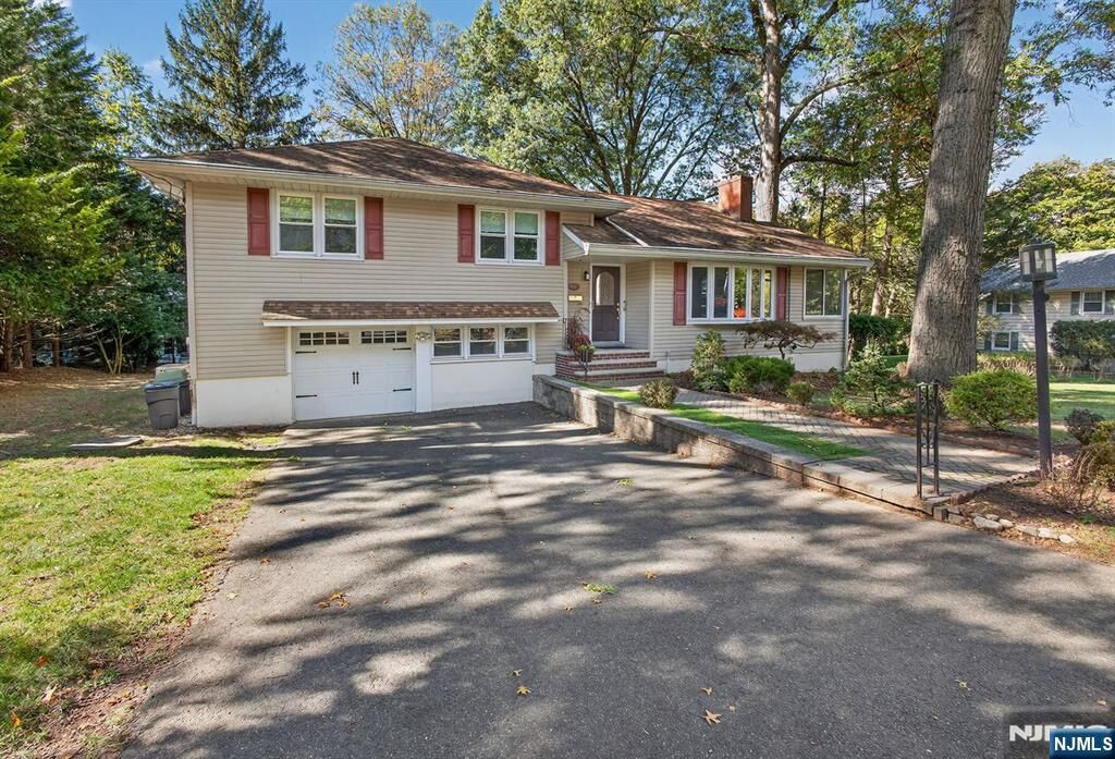 Property Photo:  34 Valley Road  NJ 07641 