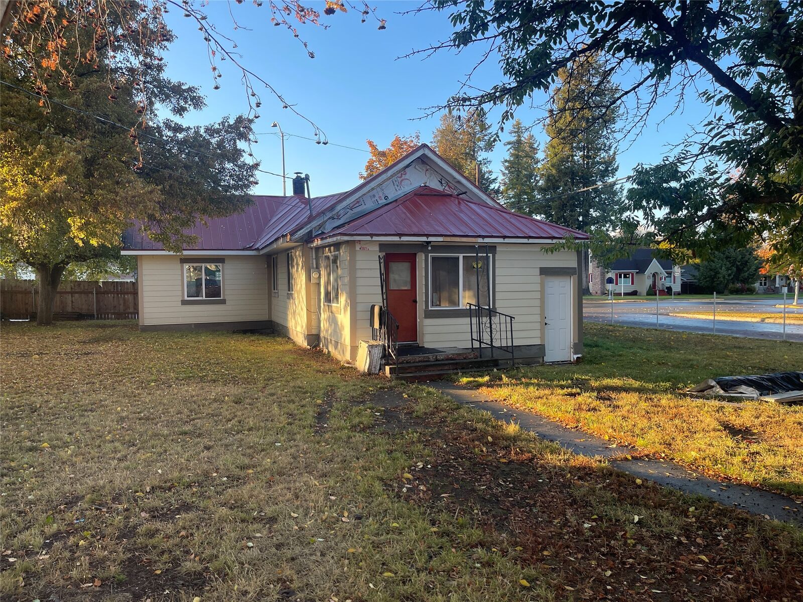 Property Photo:  703 California Avenue  MT 59923 