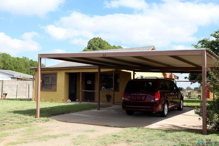 Property Photo: 115 S Tennessee Street NM 88101