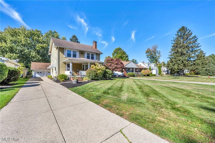 Property Photo: 38850 Harmondale Drive OH 44094