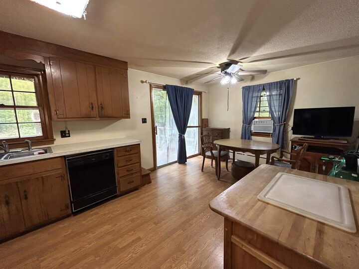 Property Photo: 4 Jones Avenue NH 03304