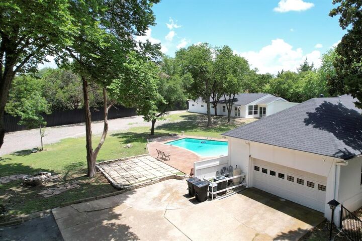 Property Photo: 1206 S Clark Road TX 75137