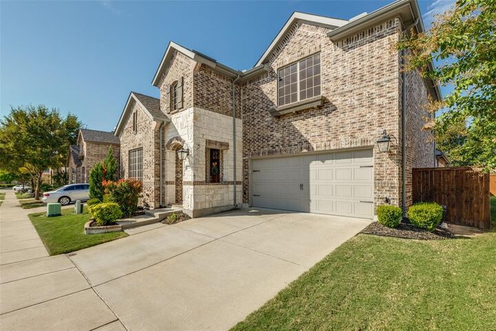 Property Photo: 4708 El Paso Street TX 75070