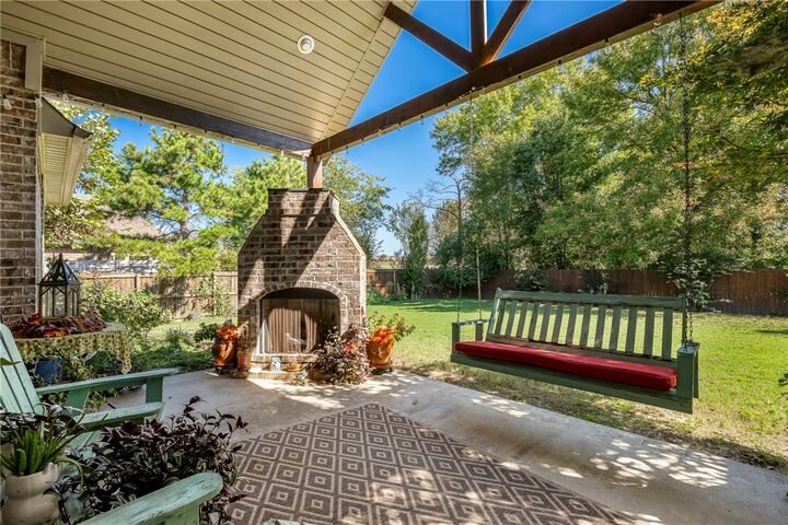 Property Photo:  4603 SW Flintrock Road  AR 72713 
